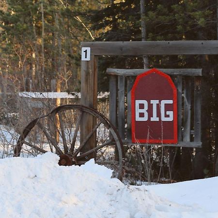 Apartamento The Big Red Barn Whitehorse Exterior foto